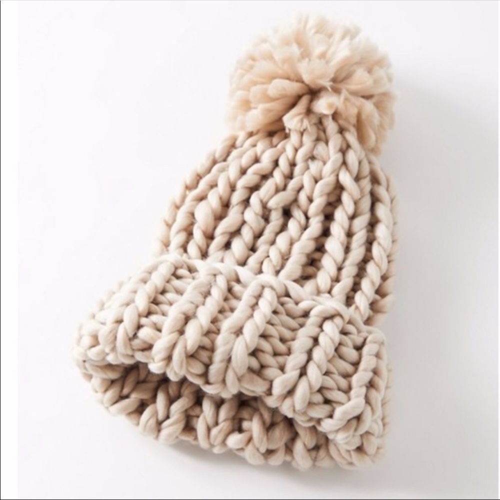Lana Chunky Knit Pom Beanie (Neutral)